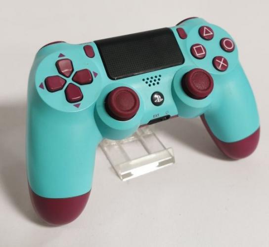 DUALSHOCK 4 Wireless-Controller Berry Blue